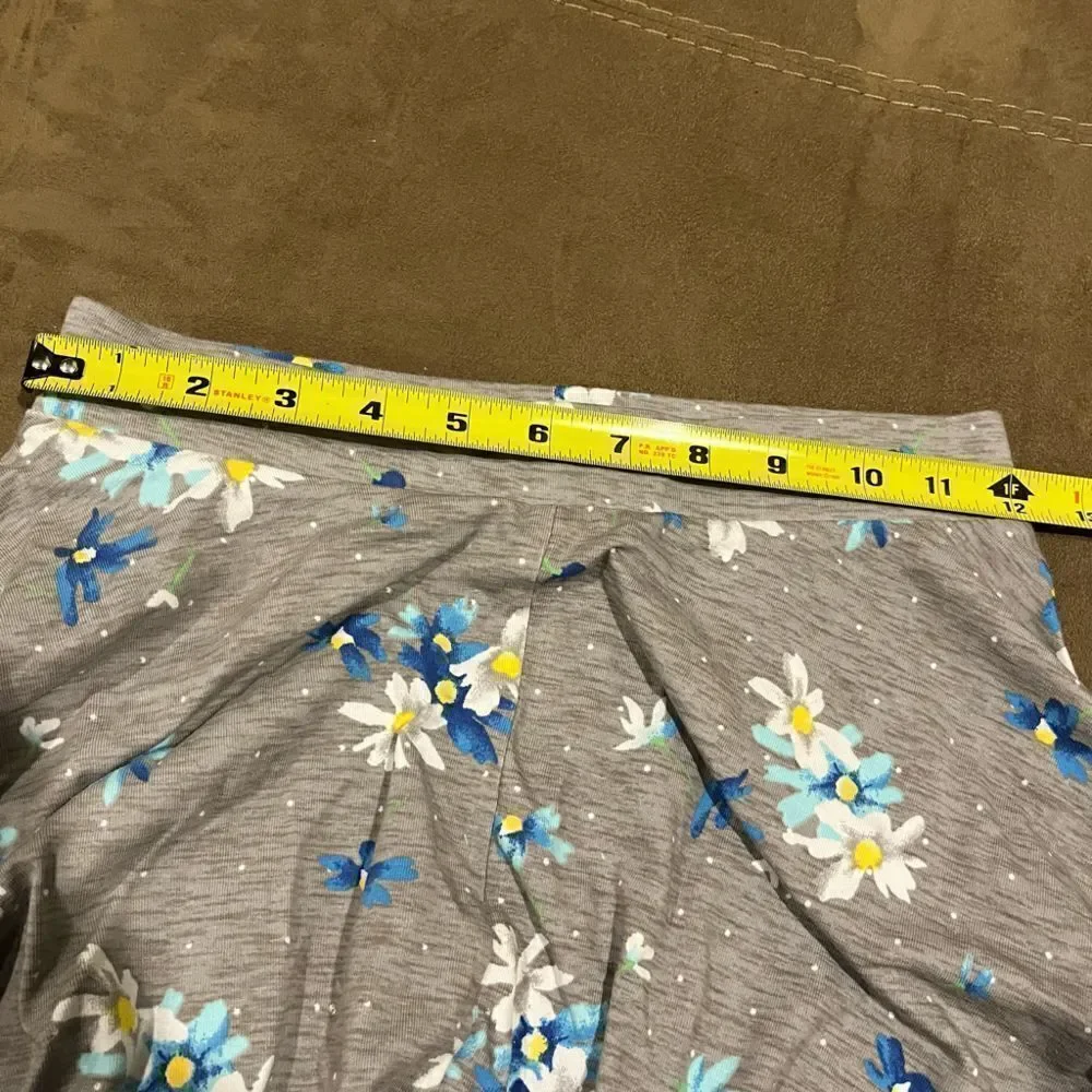 Gray Floral Skater Skirt Junior’s Small